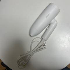 サロニアドライヤー（白）
