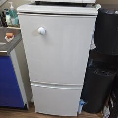 SHARP　冷蔵庫137L　2016年製