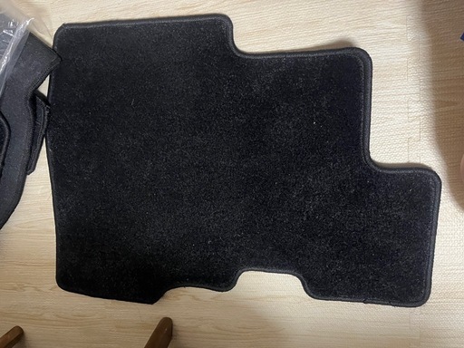 マツダ　cx-8純正フロアマット