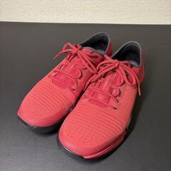 Under Armour 赤 スニーカー　アンダーアーマー