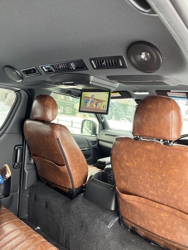 「決定済み」ハイエース200型　リアスピーカー増設　工賃込み