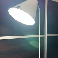 フロアランプ/フロアライト