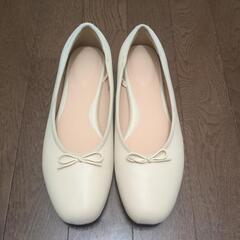 ユニクロ　コンフィールタッチ　フラットシューズ 24.5cm オ...