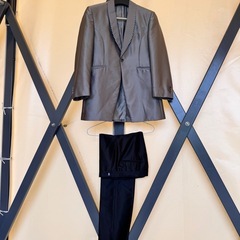 スーツ、タキシード