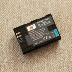 Canon LP-E6P 互換バッテリー　R5Mark2などの画像