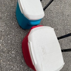 お話し中✴︎Coleman ホイールクーラーボックスの画像