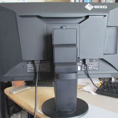 液晶モニターEIZO　FlexScan EV2451-RBK　23.8インチ【中心に線が常に表示されてます。】の画像