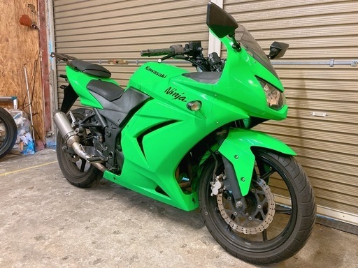 カワサキ　ニンジャ250R 配送可能　支払いは現金or振り込みも可能