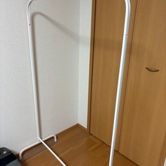 ハンガーラック