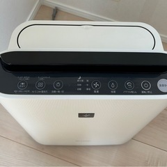 シャープ 加湿空気清浄機 KC-G50 プラズマクラスター の画像