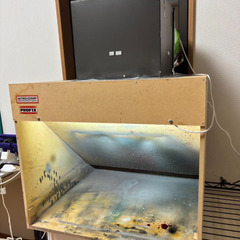 自作塗装ブース　　ファン、ライト付き