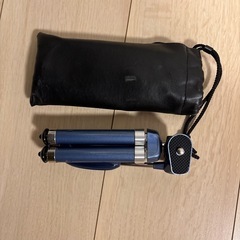 LUMIX FZ38 デジタルカメラ 本体　三脚付きの画像