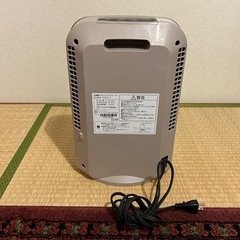 【受渡し決まりました】アイリスオーヤマ　ファンヒーターの画像