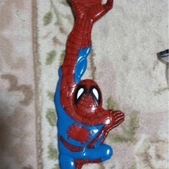 スパイダーマン孫の手