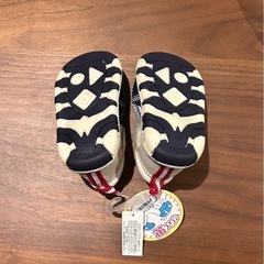 【新品】西松屋　子供サンダル12cmの画像