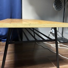 テーブル