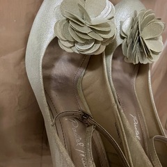 パンプス👠一度だけ結婚式で使用しました✨の画像