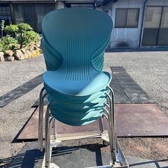 スタッキング　チェアー　　６脚　ブルーの画像