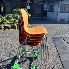 スタッキング　チェアー　　６脚　セット　　の画像