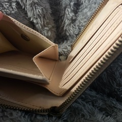 👛美品栃木レザー二つ折り財布の画像