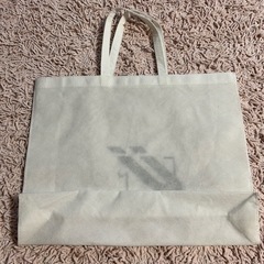UBER GRÖSSEN 不織布ショップ袋 ホワイト 50×39×マチ11㌢の画像