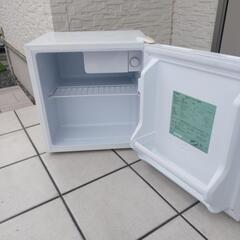 美品!家庭用ノンフロン冷蔵庫1ドア46Lの画像