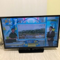 美品⭕️シャープ　液晶テレビ　アクオス　AQUOS 32型 