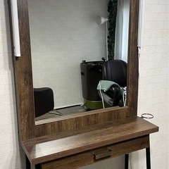 ミラードレッサー引き出し着きの画像