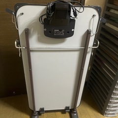 ズボン　プレッサー　プレス　アイロン