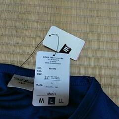 新品未使用LのTシャツの画像