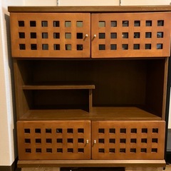 珍しいデザインの素敵な棚 和洋折衷 モダン