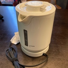 タイガー　蒸気レス電気ケトル　1.0L