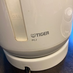 タイガー　蒸気レス電気ケトル　1.0Lの画像