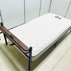 ニトリシングルベッド マットしス付きの画像