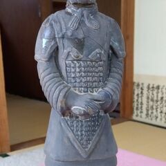 秦始皇帝陵兵馬俑　秦俑博物館　兵士像（レプリカ）の画像