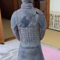 秦始皇帝陵兵馬俑　秦俑博物館　兵士像（レプリカ）の画像