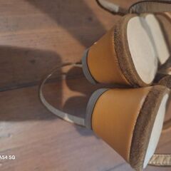 nano・universeナノ・ユニバースサンダル　37の画像