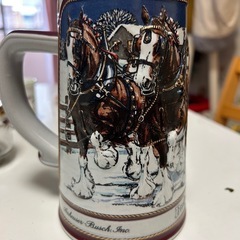バドワイザービールジョッキの画像