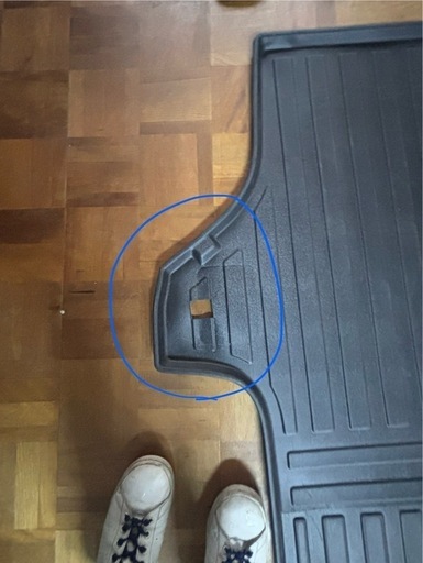 ハイエースのフロワマット一色