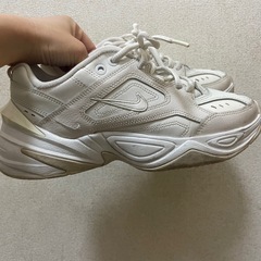 ナイキ　テクノ　厚底スニーカー　23.0