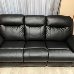 電動リクライニング付ソファの画像