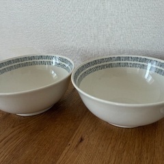 お皿の画像