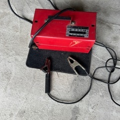 ‼️ガレージセール‼️100v溶接機の画像