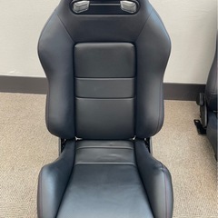 RECARO セミバケットシート