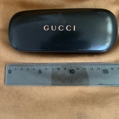 グッチ　GUCCI メガネケース