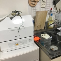 台所の食洗機お安くつけて水道のみ❣️