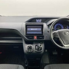 【自社ローン対象】トヨタ　ヴォクシー　メモリーナビ　後席モニター　  両側電動スライドドア　シートヒーターの画像