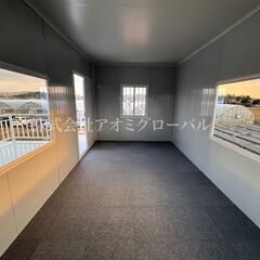 全国対応 海外製オシャレなプレハブハウス 事務所に最適な２階建 内装工事もOK お風呂・トイレも設置可能 お色・サイズ・デザイン全て選択式オーダー可能の画像
