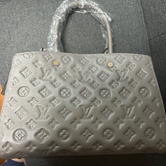 ショルダーバッグ