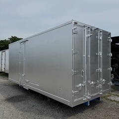 仕上げ済み！断熱材入り！中小部屋あり！スライド式横扉！バイクガレ...